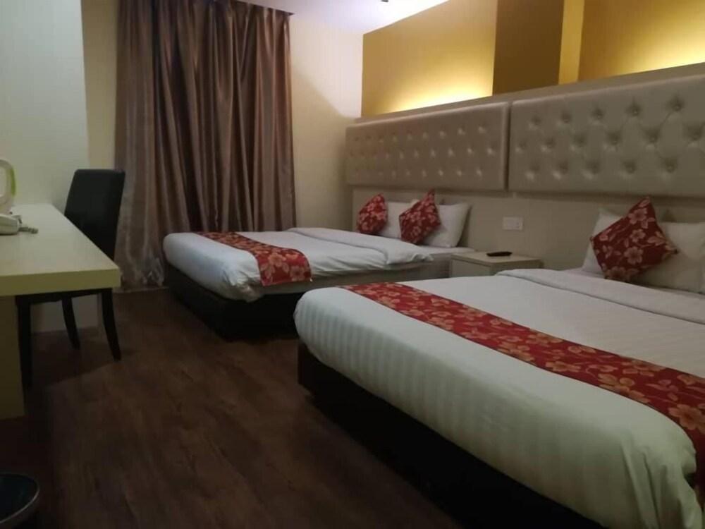 Sakura Elite Kuala Lumpur Room Type - Family Suite - With Window
