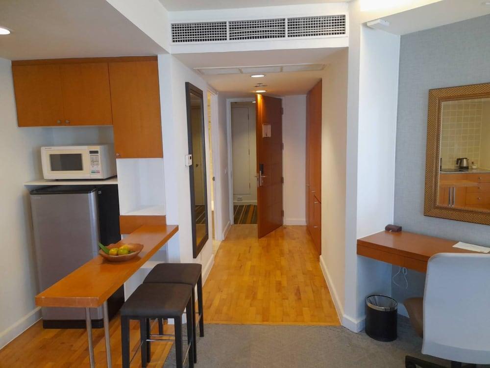 Chatrium Sathon Bangkok Room Type - Grand Deluxe Studio Twin