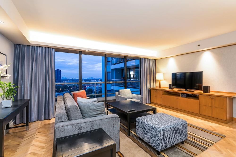 Chatrium Sathon Bangkok Room Type - Grand Deluxe 2-Bedroom King