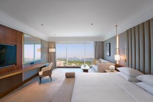 Grand Hyatt Dubai Hotel - Tap to explore photos