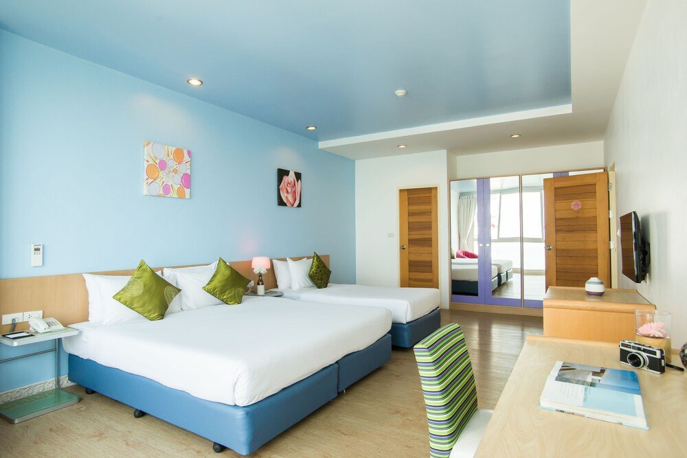Best Bella Pattaya Room Type - Metro Suite Room (3Bed Room ) Balcony and Kitchenett Best Bella Pattaya Room Type - Metro Suite Room (3Bed Room ) Balcony and Kitchenett
