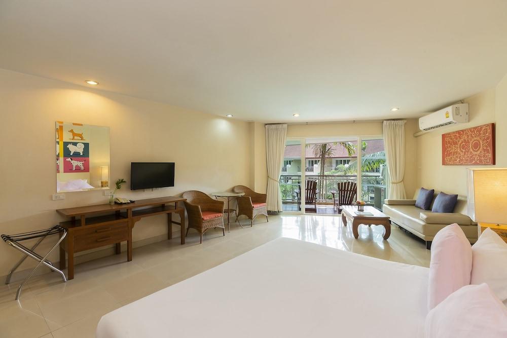 Bella Villa Cabana Room Type - Deluxe Pool View Twin-Pet Friendly Bella Villa Cabana Room Type - Deluxe Pool View Twin-Pet Friendly