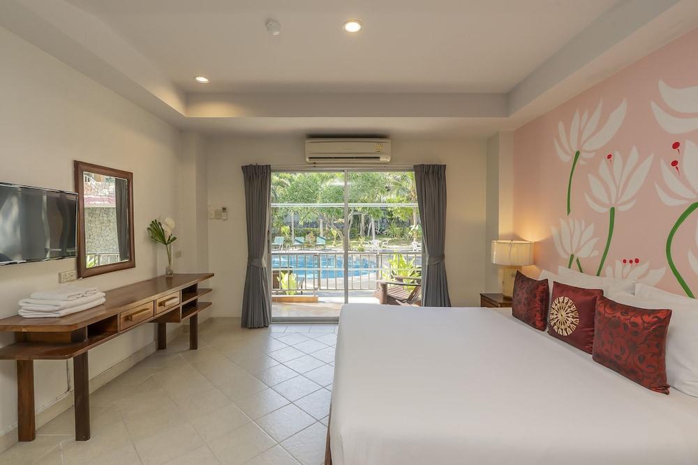 Bella Villa Pattaya 3rd Road Room Type - Standard Room Pool Access Balcony and Kitchenett Bella Villa Pattaya 3rd Road Room Type - Standard Room Pool Access Balcony and Kitchenett