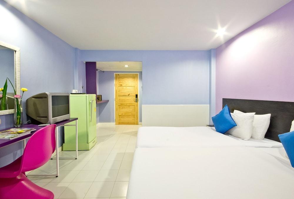 Bella Express Room Type - Superior Room Twin