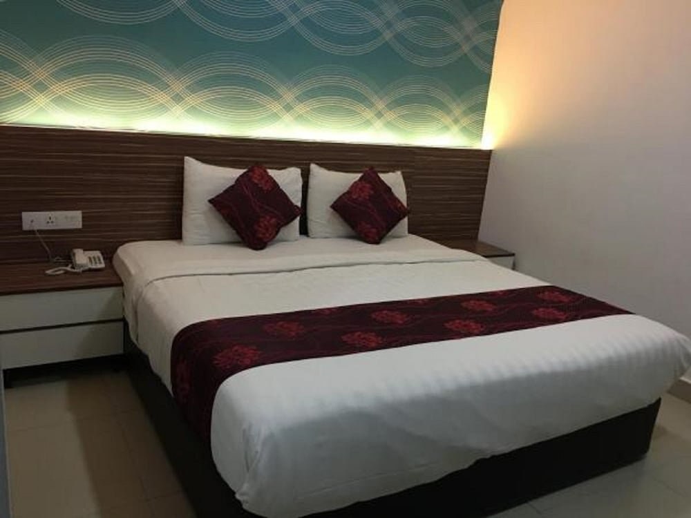 Signature Hotel Bangsar South Room Type - Standard Room, 1 King Bed (Without Window)