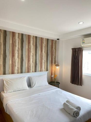 Sleep at Phuket Room Type - Standard Double or Twin Room with Air Con