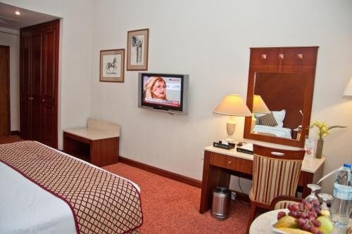 Regent Palace Hotel - Bur Dubai - Tap to explore photos