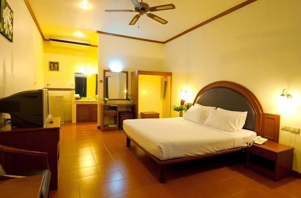 P.S Hill Resort Room Type - Superior Double Room