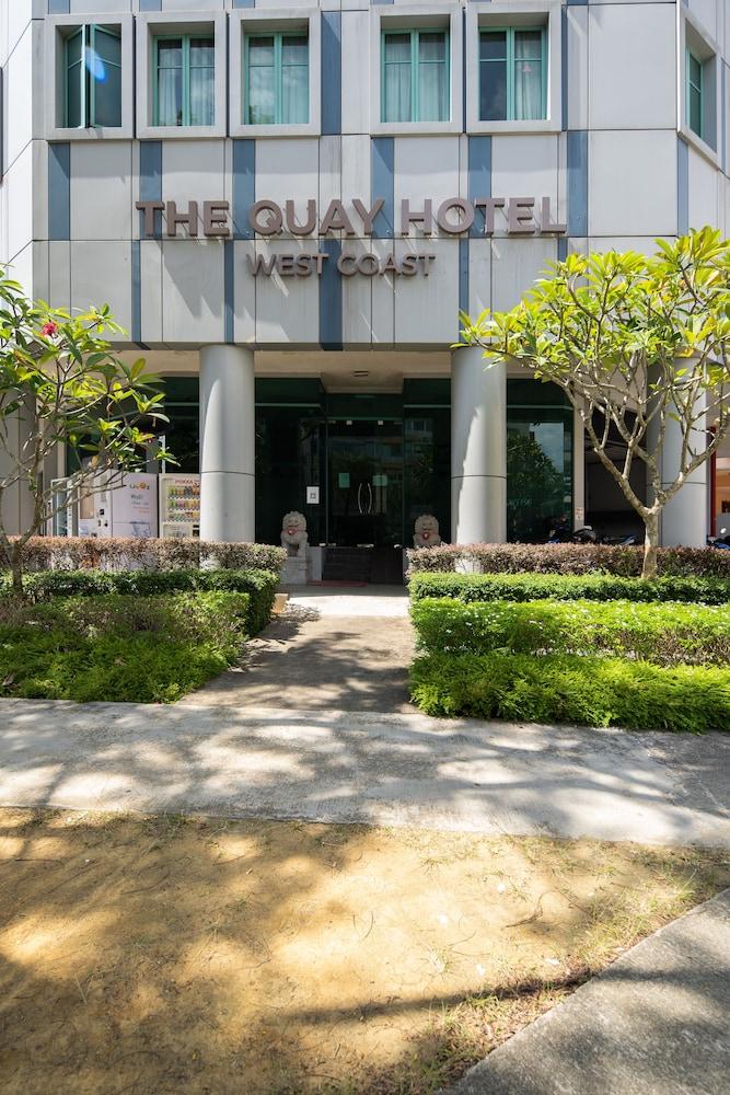 The Quay Hotel West Coast - Tap to explore photos