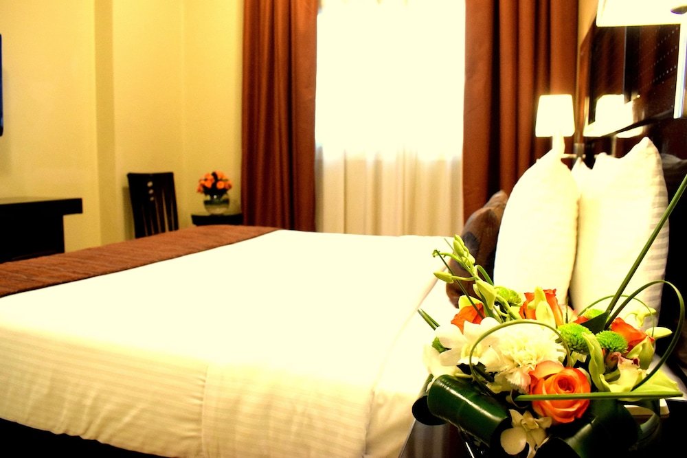 Emirates Stars Hotel Apartments Dubai - Tap to explore photos
