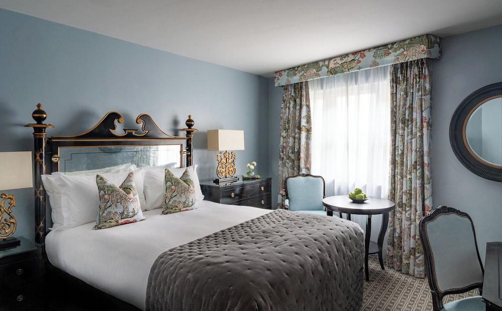 The Kensington Hotel Room Type - Classic Room, 1 Queen Bed