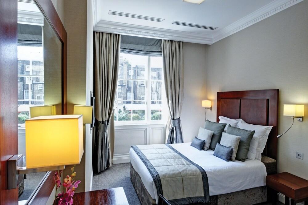 Grange Beauchamp Room Type - Classic Double Room