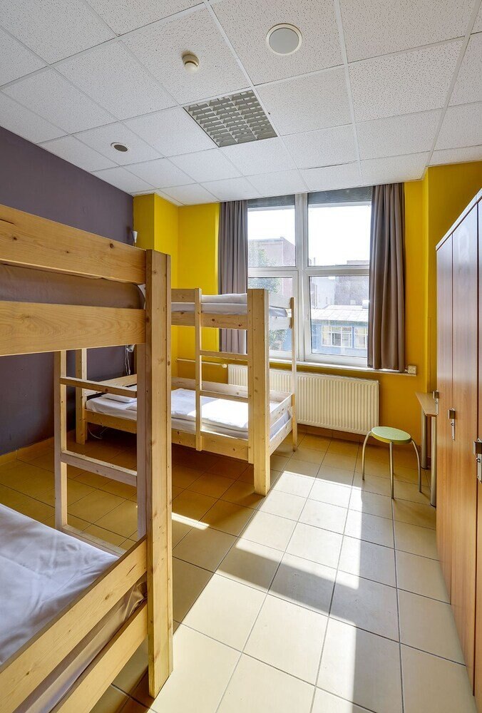 Plus Prague Hostel Room Type - Shared Dormitory, Mixed Dorm, Ensuite (4 Bedded)
