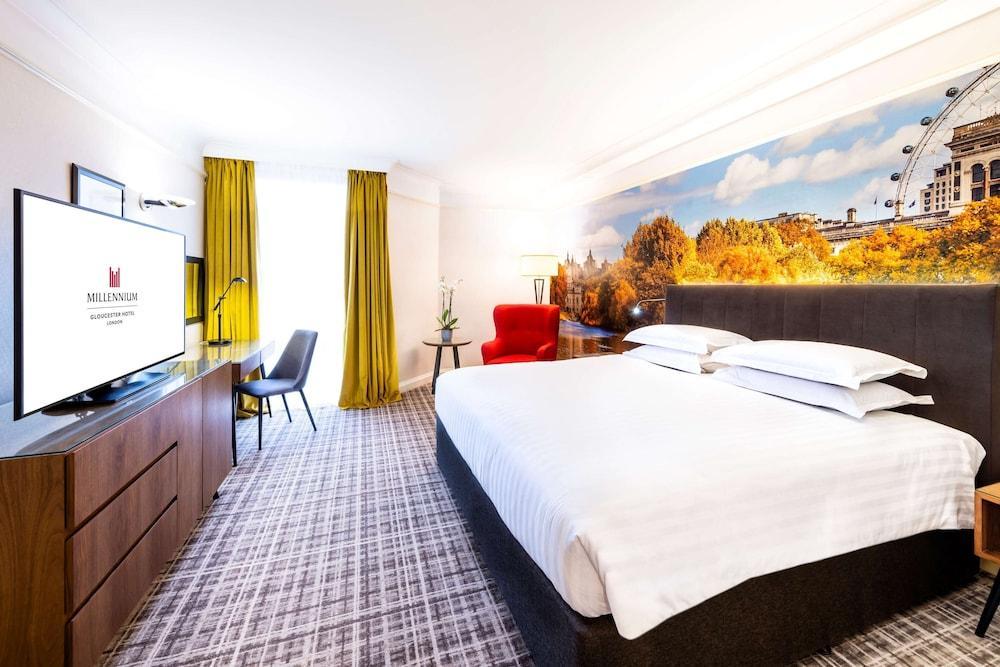 Millennium Hotel and Conference Centre Gloucester London Room Type - Deluxe Room, 1 King Bed