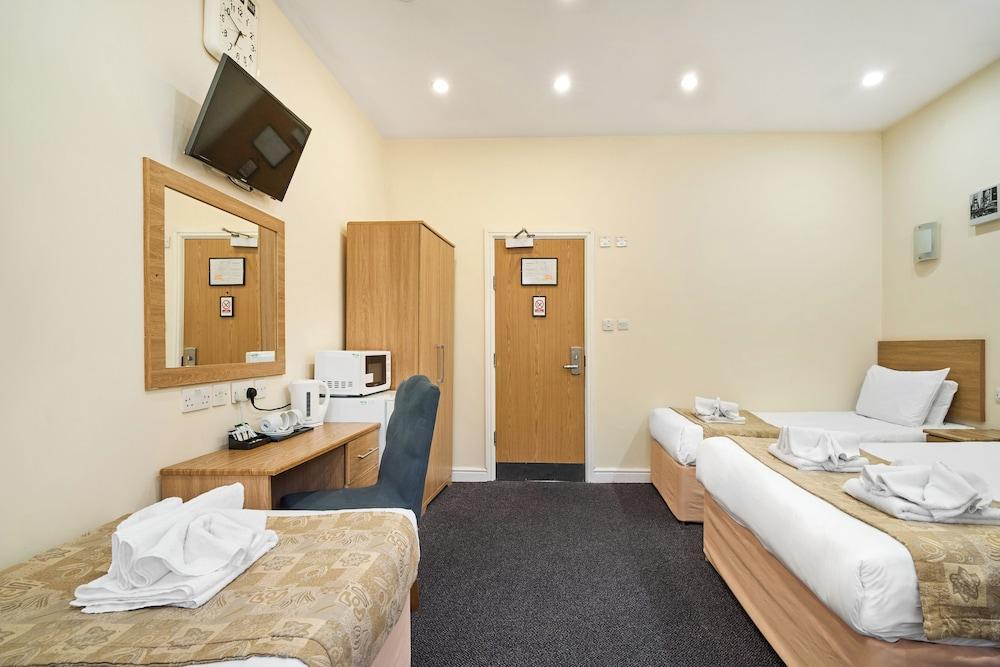 Britannia Inn Hotel Room Type - Family Room