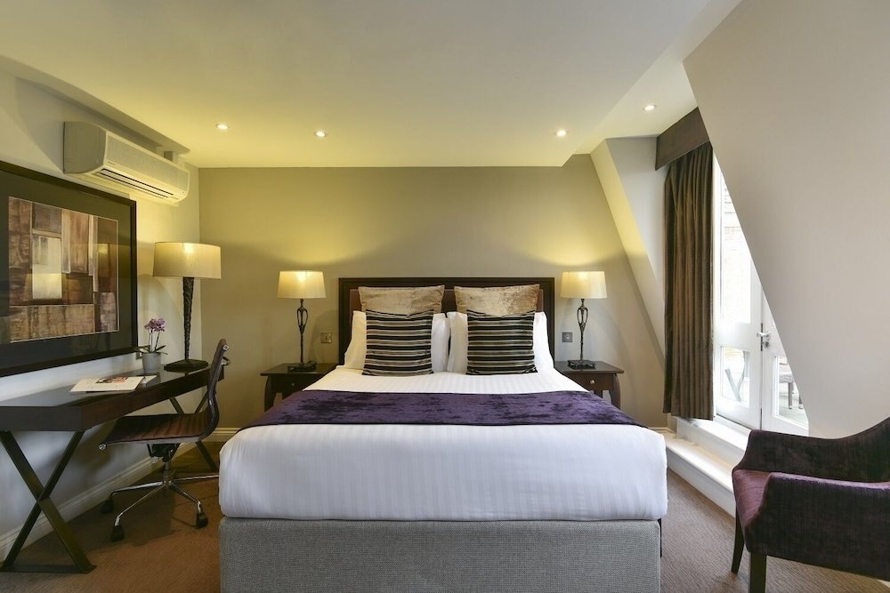 Fraser Suites Queens Gate Room Type - One Bedroom Deluxe