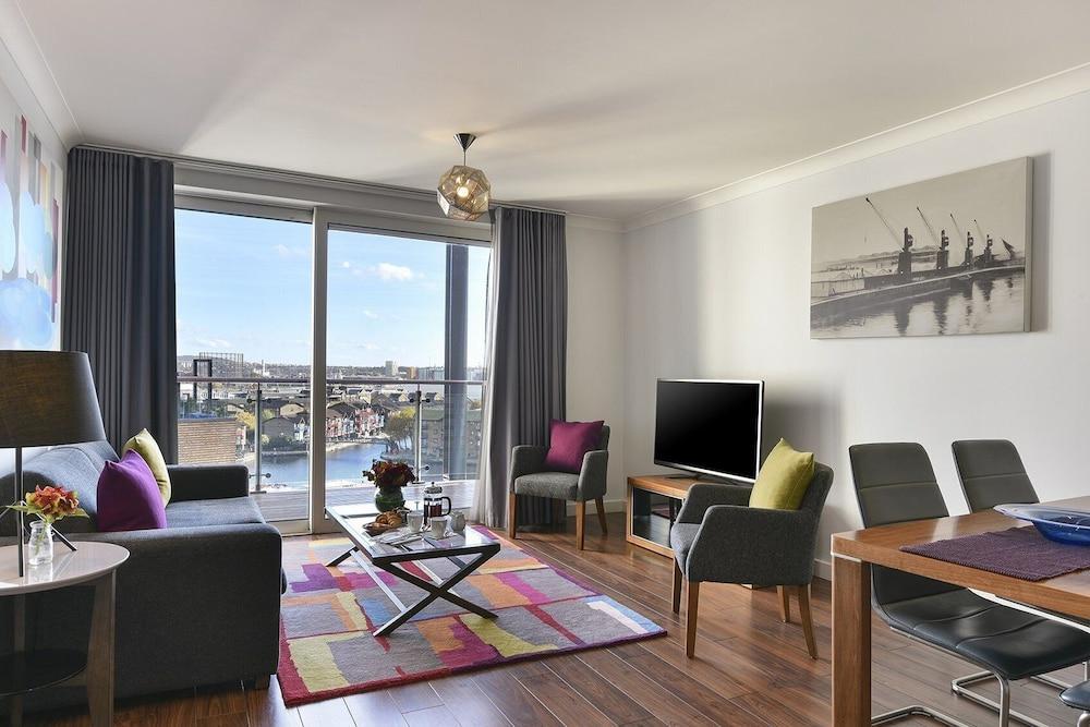 Fraser Place Canary Wharf Room Type - Deluxe Apartment, 2 Bedrooms