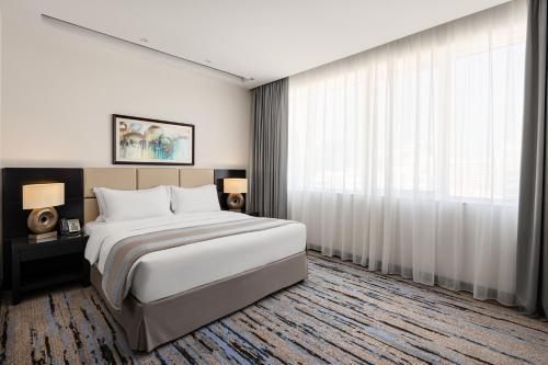 Cristal Hotel Abu Dhabi Room Type - Quartz Studio with Kitchenette