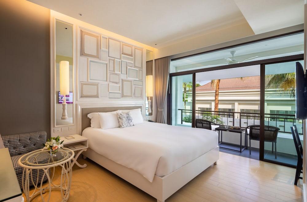 U Sathorn Room Type - Superior Room (24hrs use of room)