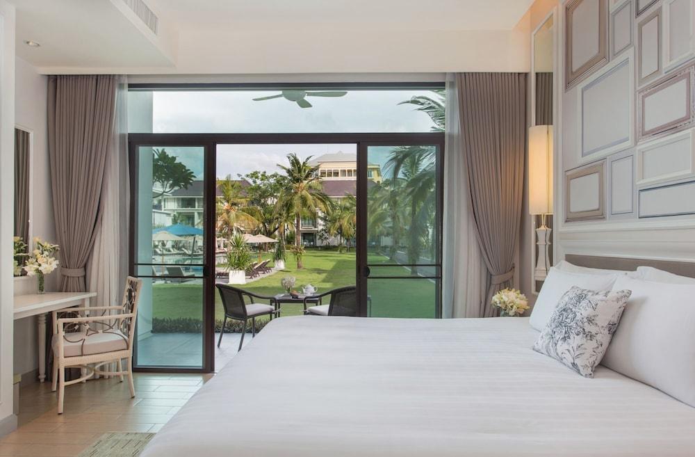U Sathorn Room Type - Terrace Garden View (24hrs use of room) U Sathorn Room Type - Terrace Garden View (24hrs use of room)