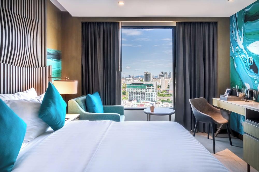 Mytt Hotel Pattaya Room Type - Premier Lux King Bed