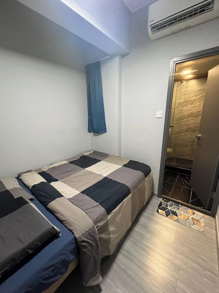 Check Inn HK Room Type - Economy Apartment, 3 Bedrooms, Ensuite