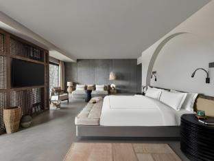 Link Hotel Singapore - Tap to explore photos