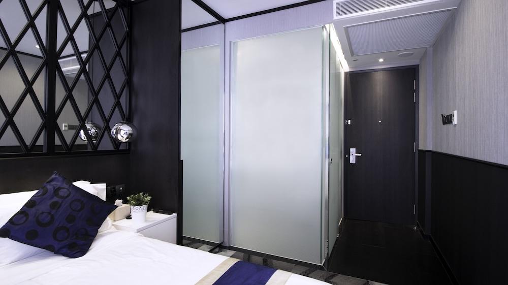 Hotel NuVe Urbane - A Boutique Hotel Room Type - Deluxe Double Room