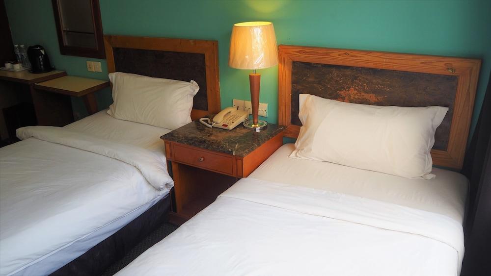 WTC Hotel, Kuala Lumpur (Formerly Leo Palace Hotel Classic Wing) Room Type - Superior Twin Room