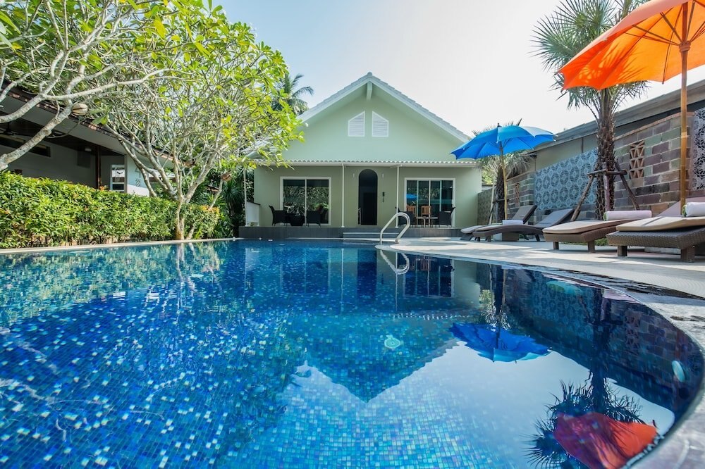Kata Tranquil Villa - Tap to explore photos