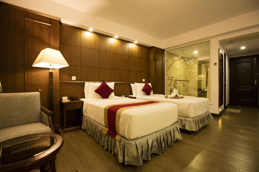 Himalayan Front Hotel Room Type - Deluxe Double with Mountain View & Bathtub Himalayan Front Hotel Room Type - Deluxe Double with Mountain View & Bathtub