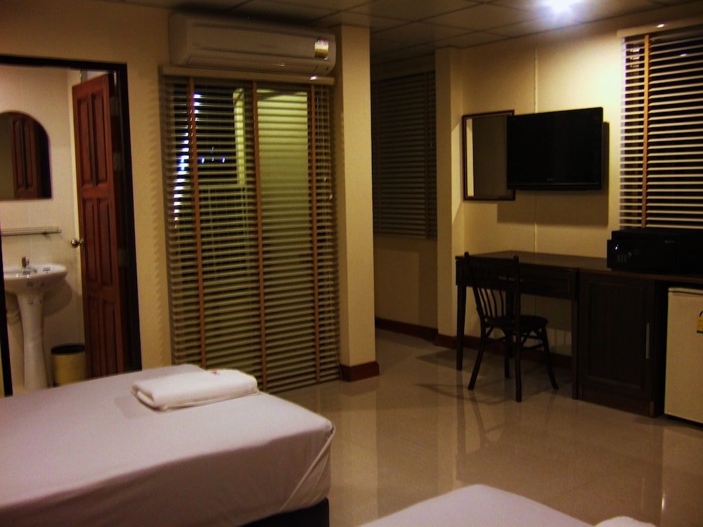 Lodge 61 Bed & Breakfast Room Type - Family Room