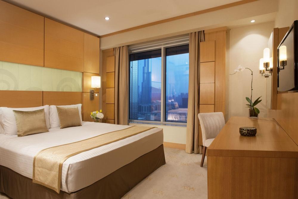 Carlton Downtown Room Type - Deluxe room