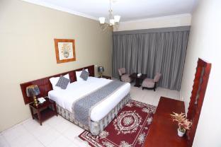 Icon Hotel Apartments Room Type - Family Suite
