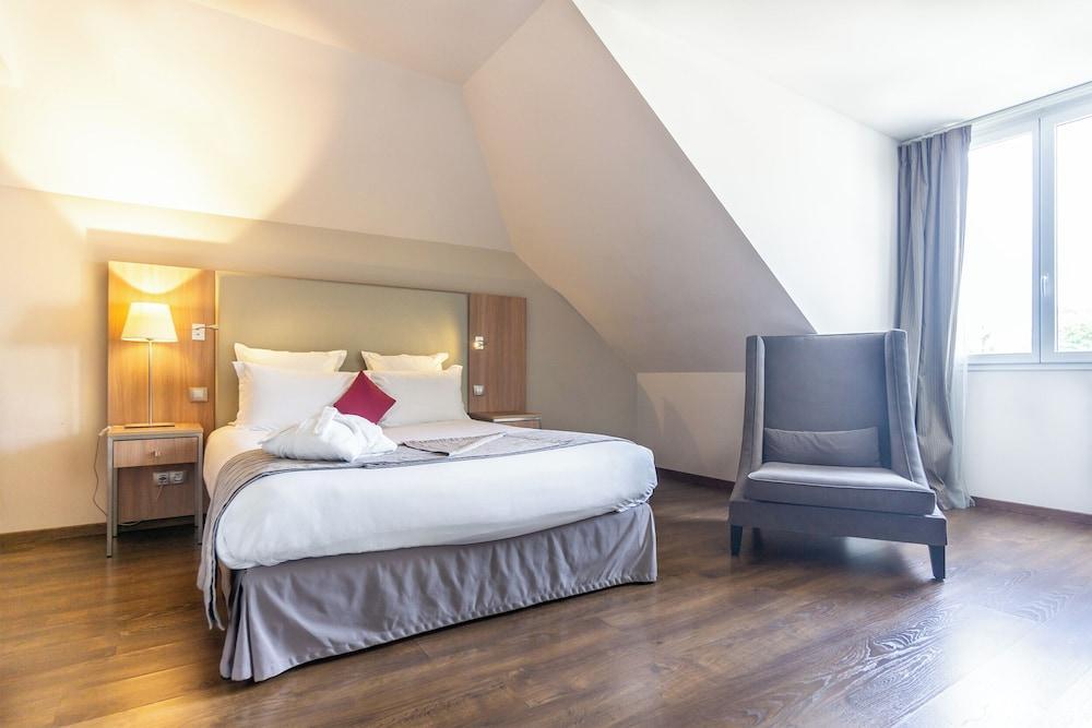City Residence Paris CDG Airport Room Type - Executive Suite