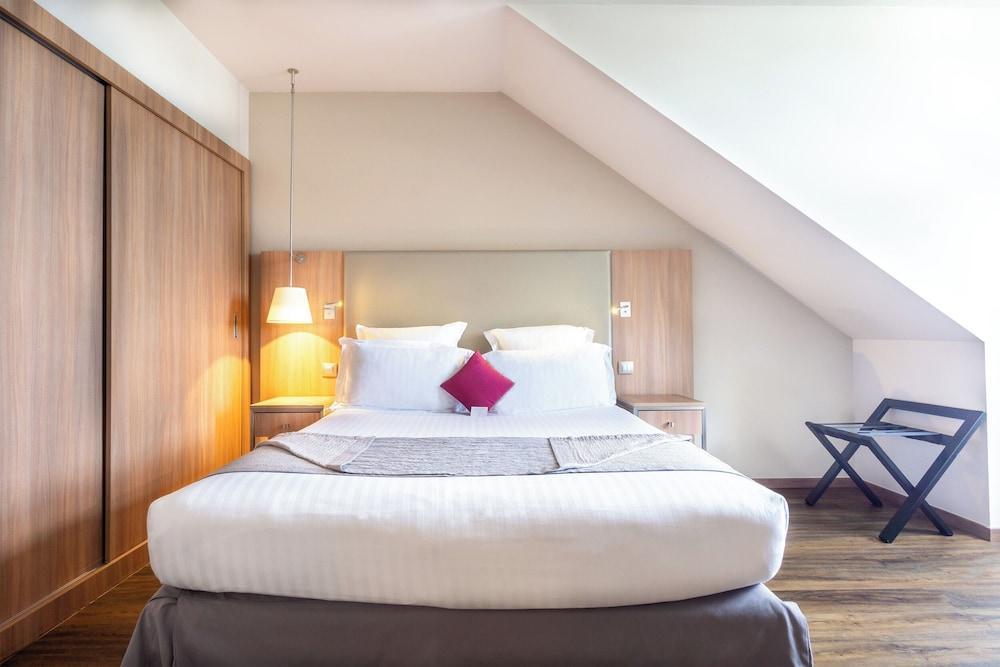 City Residence Paris CDG Airport Room Type - Junior Suite
