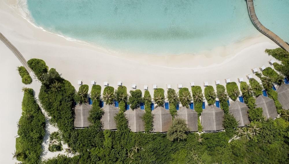 Grand Park Kodhipparu Maldives Room Type - Beach Pool Villa