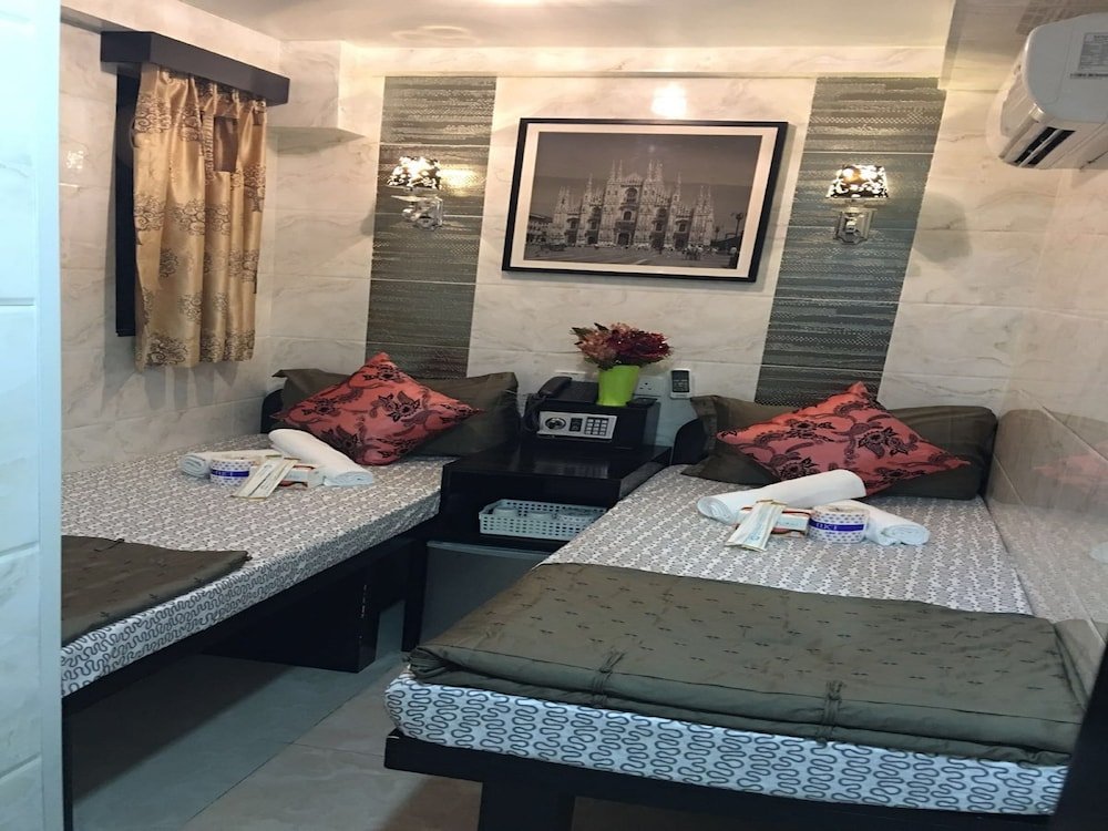Hostel Skyview Hong Kong Room Type - Standard Twin room