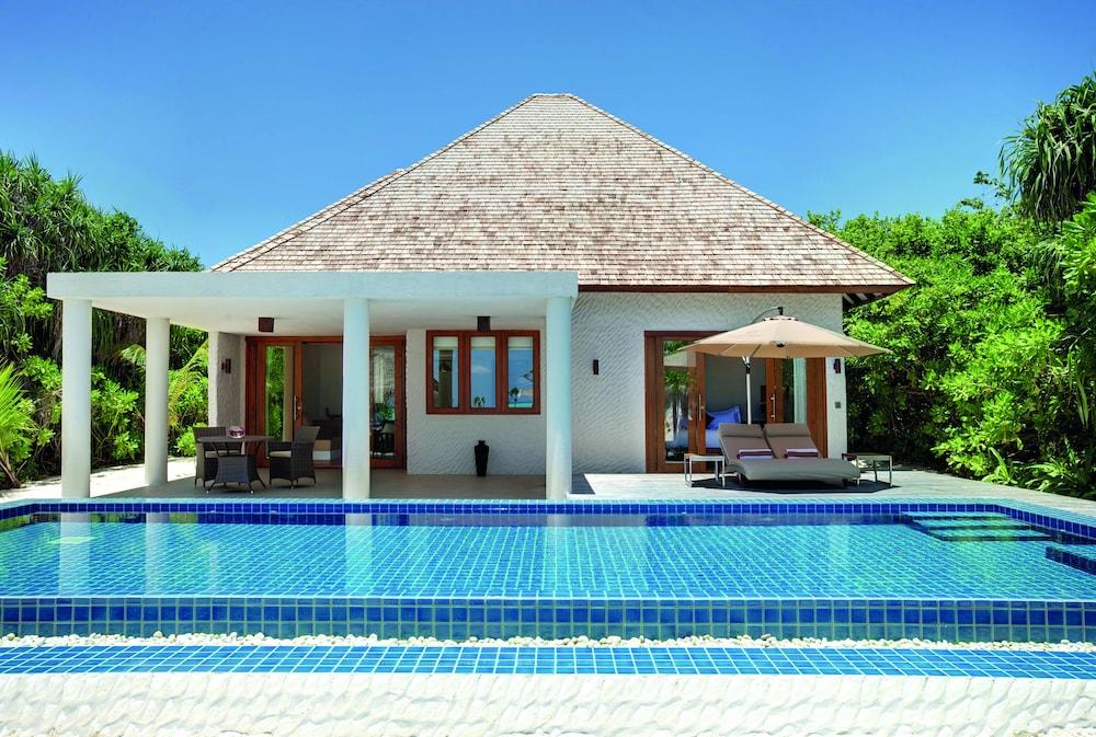 Hideaway Beach Resort & Spa Room Type - Deluxe Beach Residence with Lap Pool
