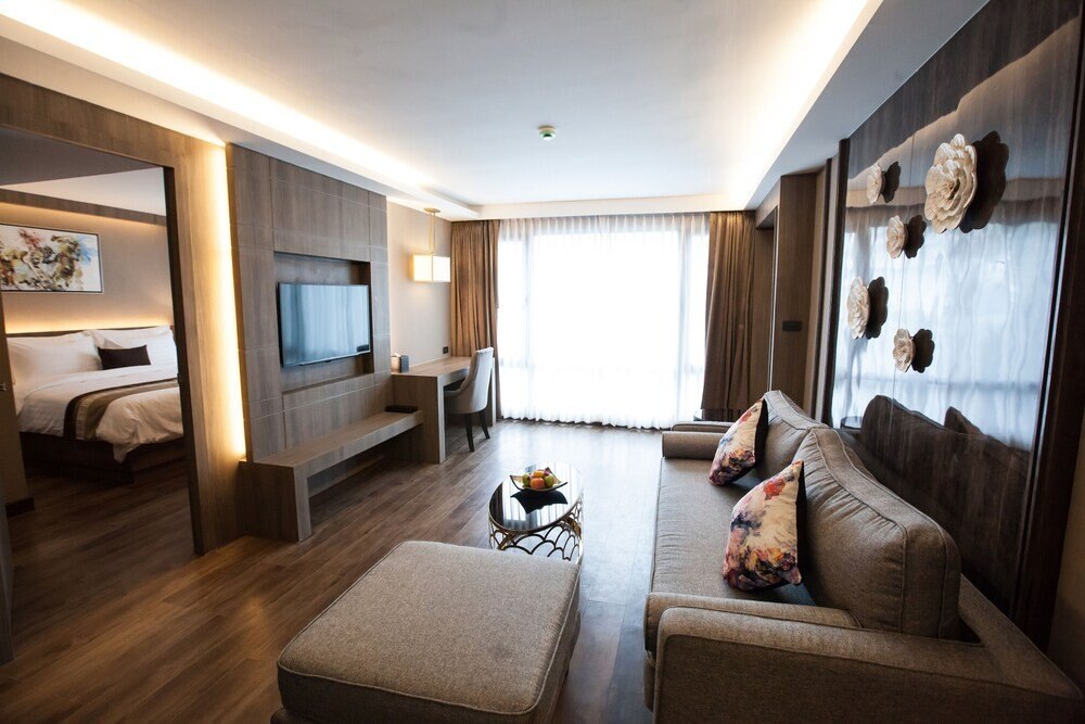 Arte Hotel Bangkok Room Type - Suite Family Room