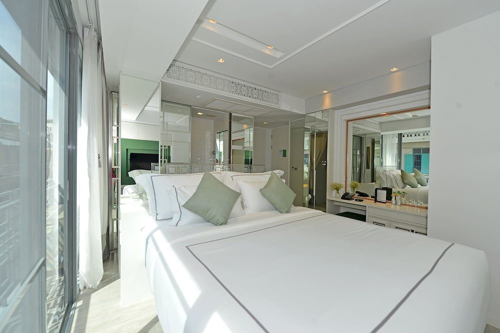 Riva Arun Bangkok Room Type - Riva Arun Superior