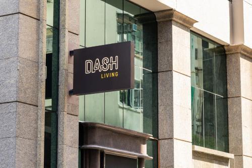 Dash Living On Hollywood - Tap to explore photos
