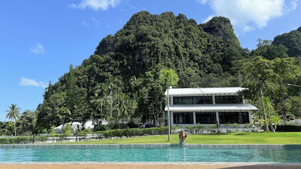 Arawan Krabi Beach Resort Room Type - Pool Access Room