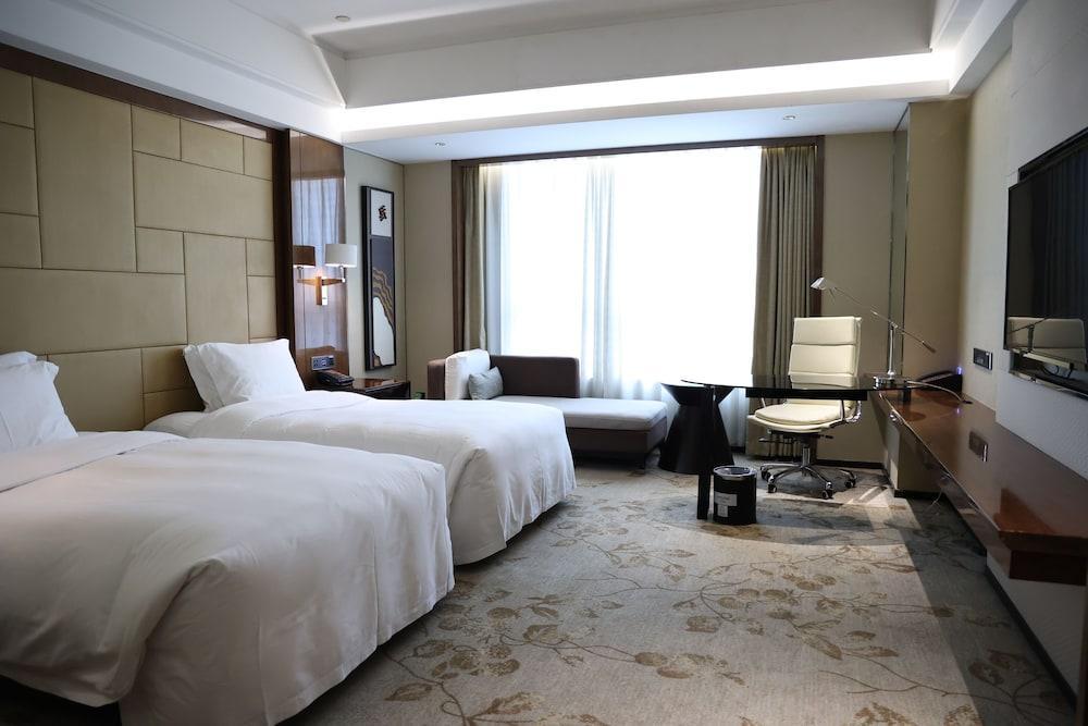 Swissôtel Guangzhou Room Type - Swiss Executive Room Twin