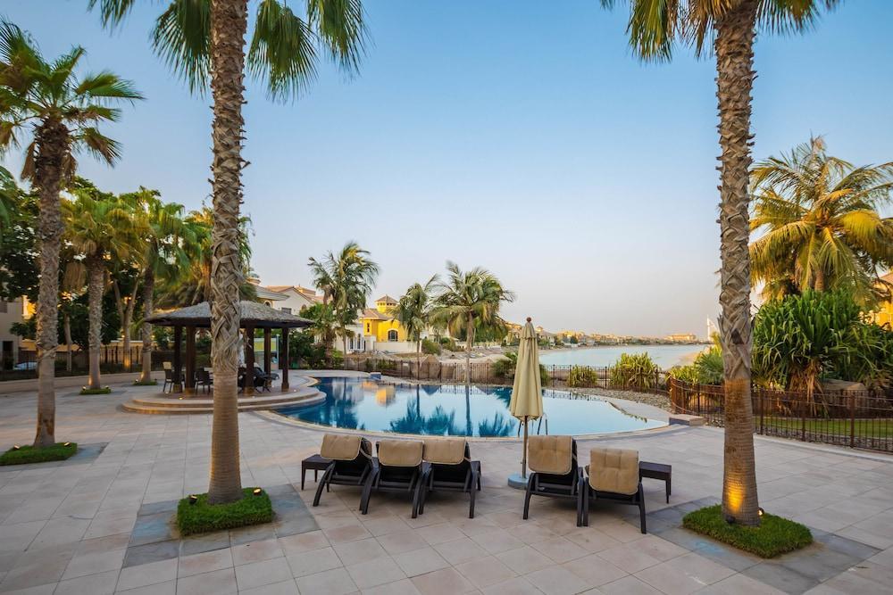 Yanjoon Holiday Villas - Palm Frond A