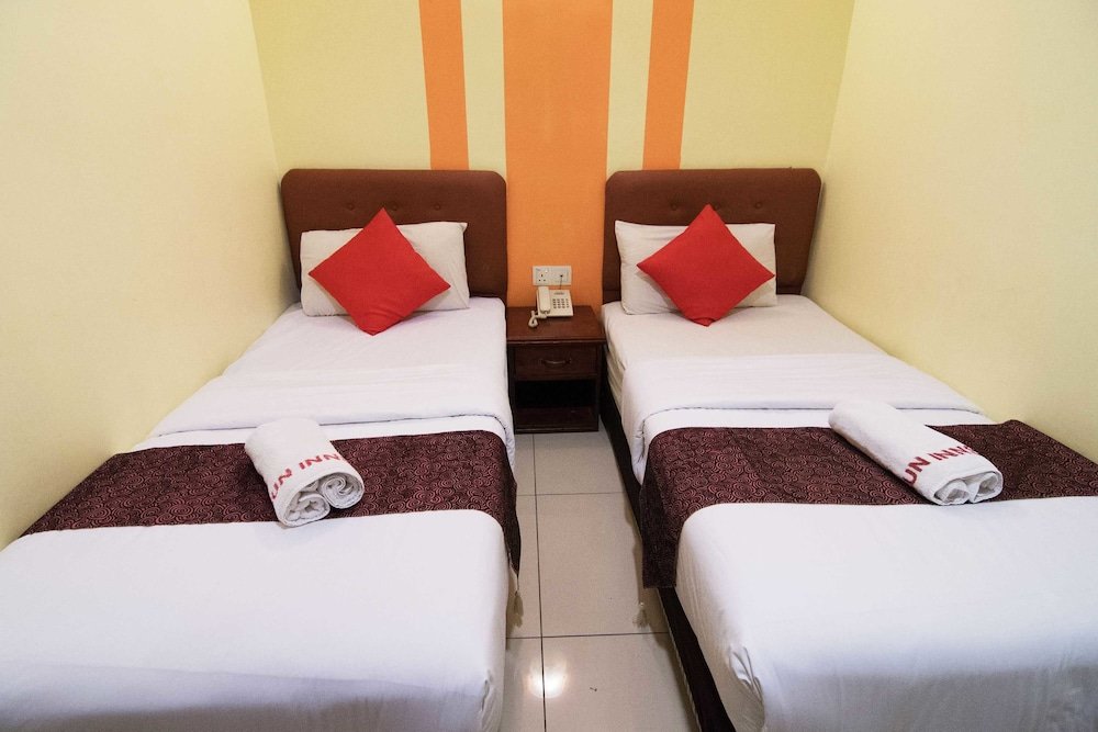Sun Inns Hotel Kepong - Tap to explore photos