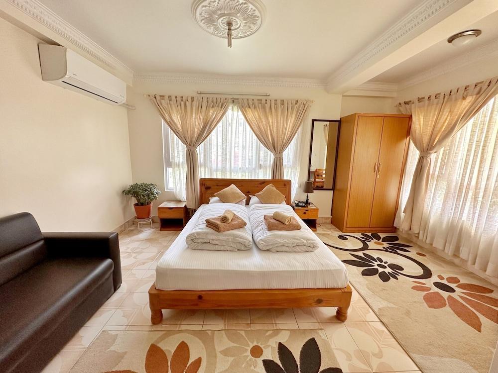 Shakya House Room Type - Superior Studio Suite, 1 Bedroom, Kitchen, Courtyard View