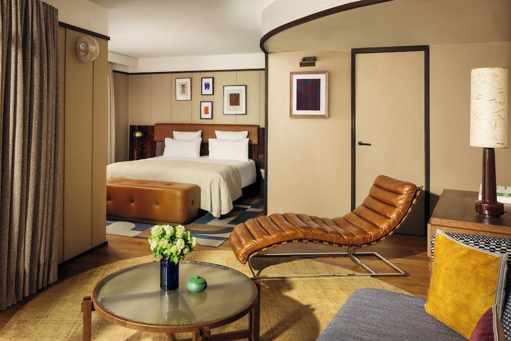 Norman Paris Hôtel & Spa Room Type - Junior Suite, Corner