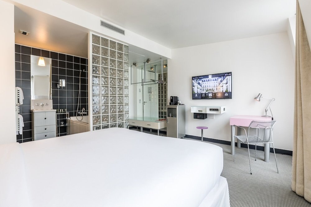 Kube Hotel Paris Room Type - Standard Double or Twin Room