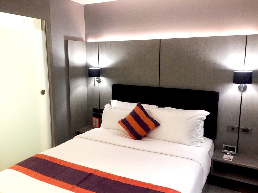 Studio Ekamai Room Type - Superior Room